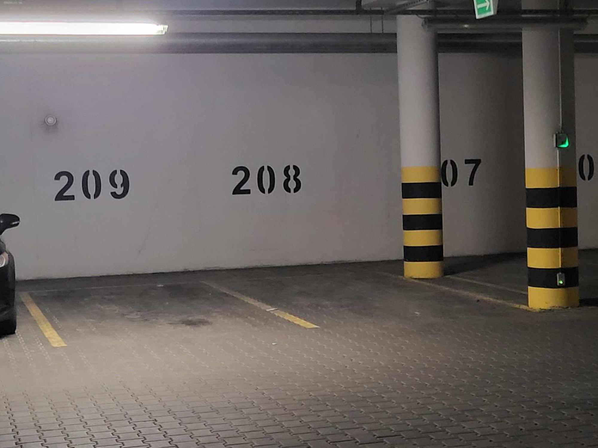 Em Klimatyzacja&parking * Rzeszów