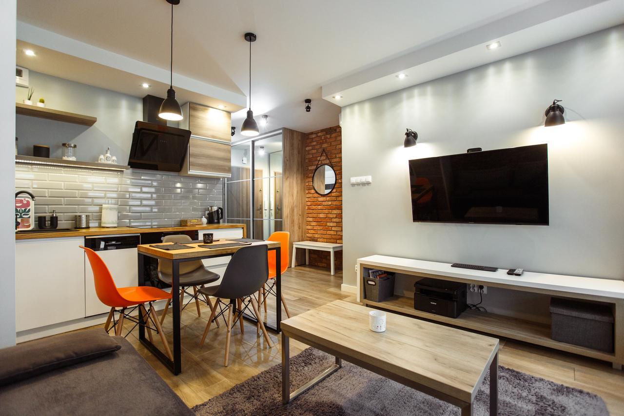 Apartament Em Klimatyzacja&Parking Apartment Rzeszow